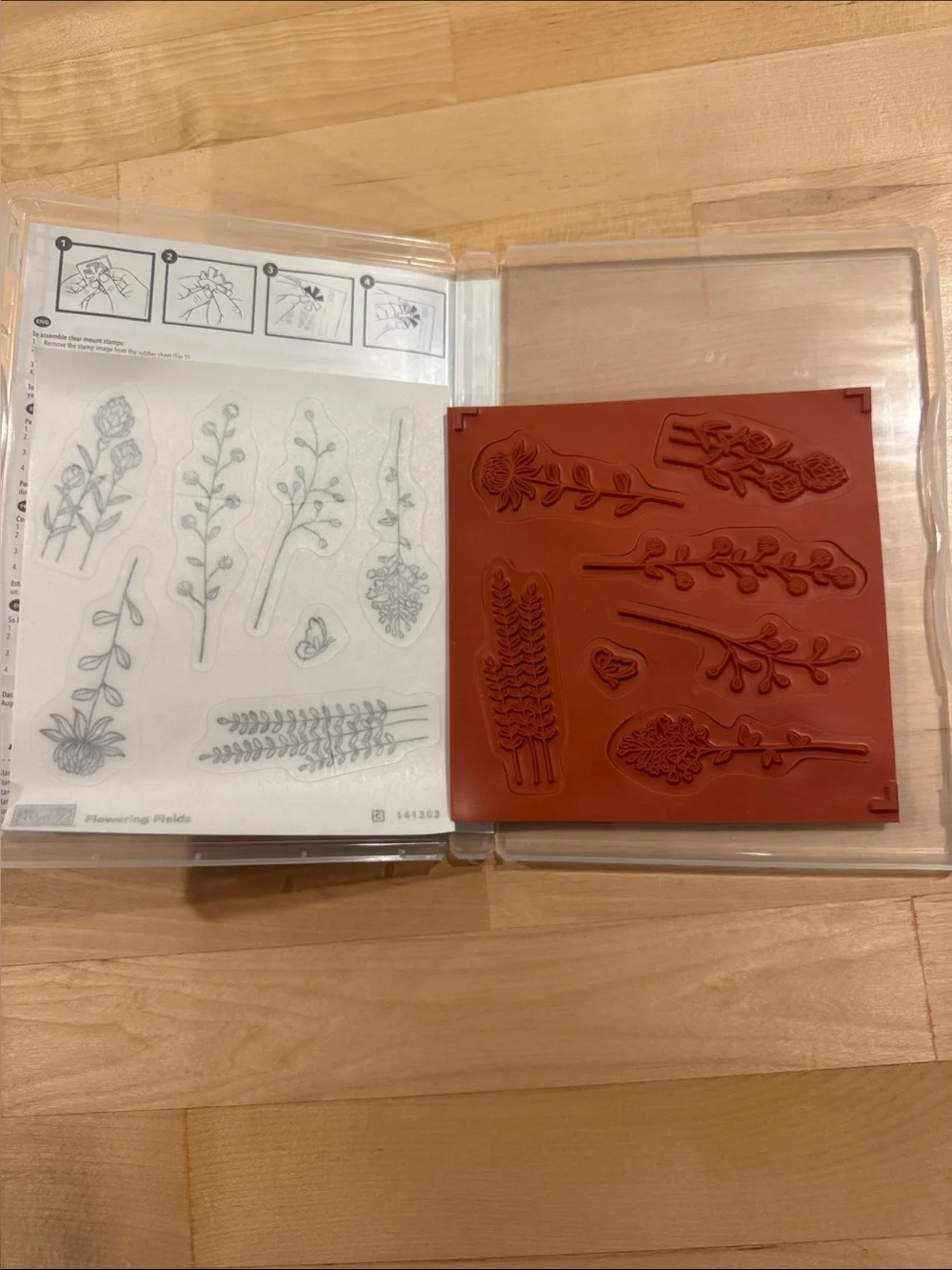 Stampin' Up! Flowering Fields Clear Stamp Set - Green & White
